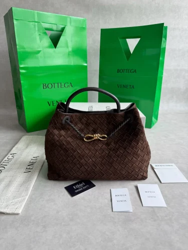 Bottega Veneta Suede Intrecciato Andiamo bag (10)