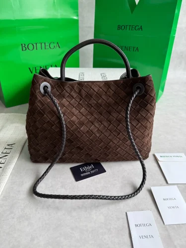 Bottega Veneta Suede Intrecciato Andiamo bag (17)