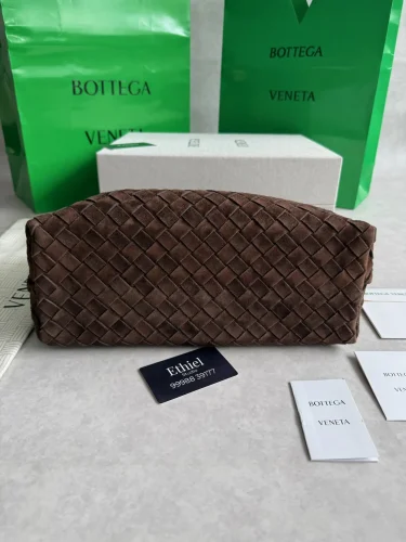 Bottega Veneta Suede Intrecciato Andiamo bag (3)