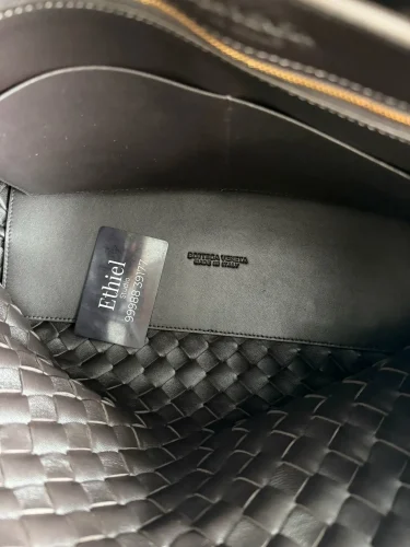 Bottega Veneta Suede Intrecciato Andiamo bag (4)