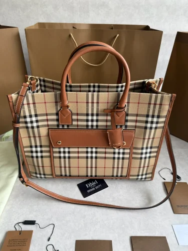 Burberry Freya Tote Bag (2)