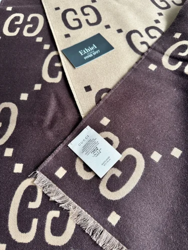 Gucci GG Jacquard Wool Silk Scarf (3)