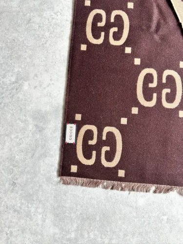 Gucci GG Jacquard Wool Silk Scarf (4)