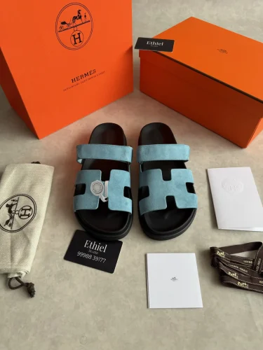 Hermès Chypre sandals (2)
