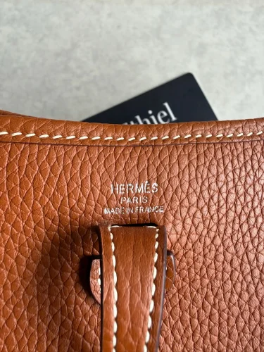 Hermès Evelyne TPM crossbody bag (10)