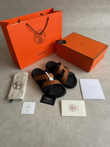 Hermes Kazimir Sandal, (1)
