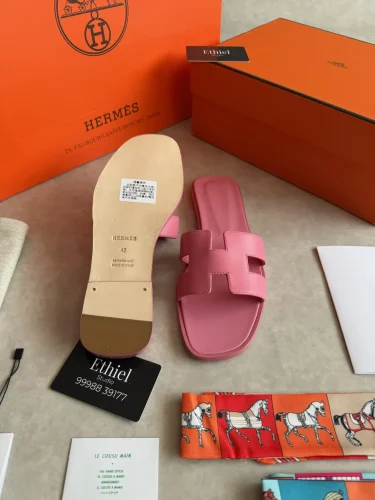 Hermès Oran Sandals, pink (6)