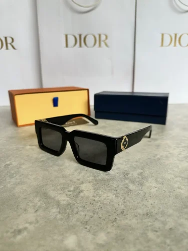 Louis Vuitton LV Clash Square Sunglasses (6)