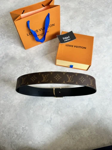 Louis Vuitton LV Initiales 40mm Reversible Belt (3)