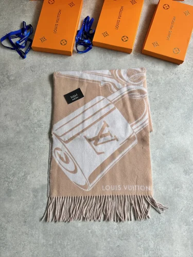 Louis Vuitton Lock And Keys Scarf (2)