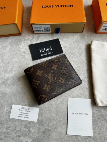 Louis Vuitton Monogram Multiple Wallet (8)