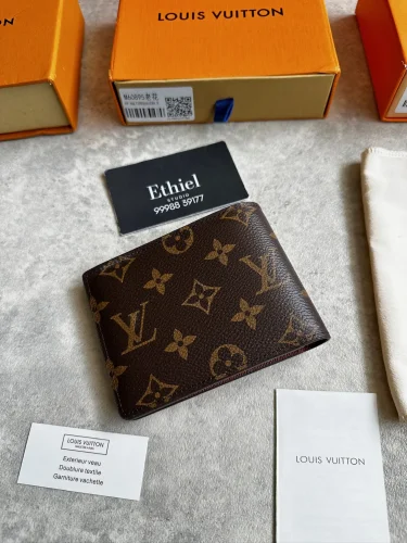 Louis Vuitton Monogram Multiple Wallet (9)