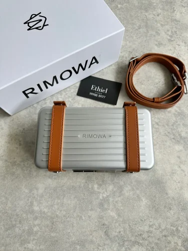 RIMOWA Original side bag (11)