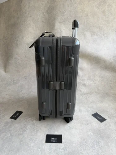 Rimowa Essential polycarbonate suitcase (1)