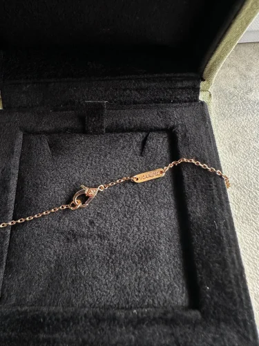 Van Cleef & Arpels Alhambra Pendant Necklace, (11)