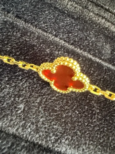 Van Cleef & Arpels Vintage Alhambra (6)